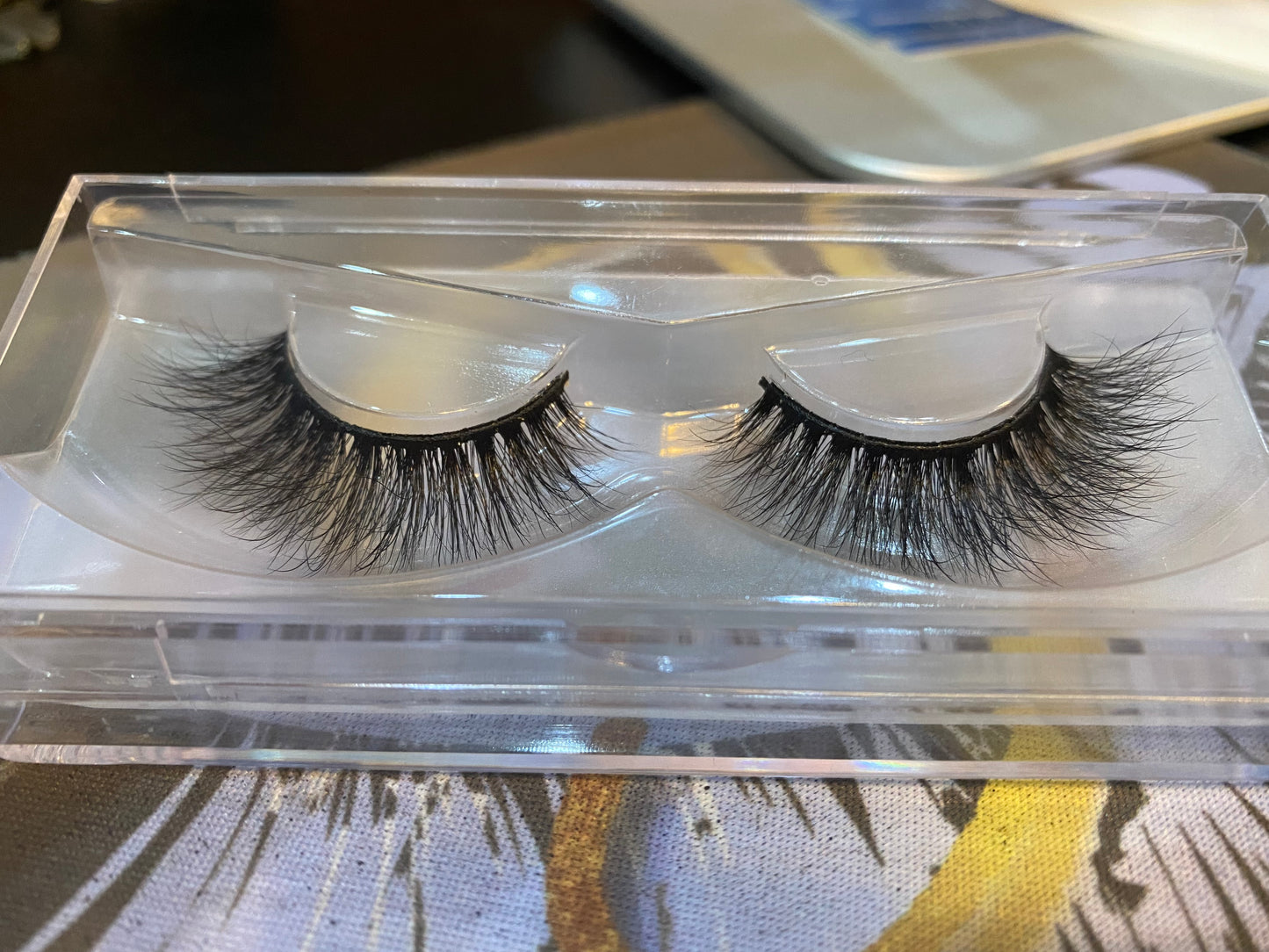 Xtra 18mm Natural Minks